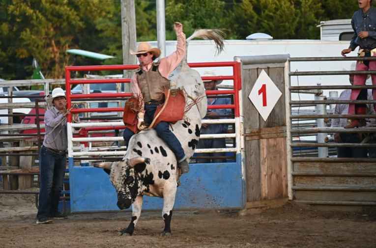 Bartlesville Area Round Up Club & Green Country Rodeo Explore